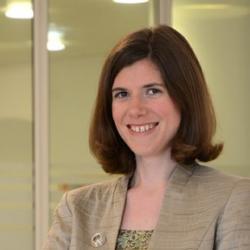 Dr Elizabeth  Murchison