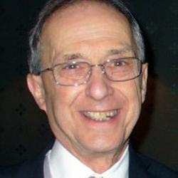 Obituary - Professor Sir Peter Lachmann FRS FMedSci